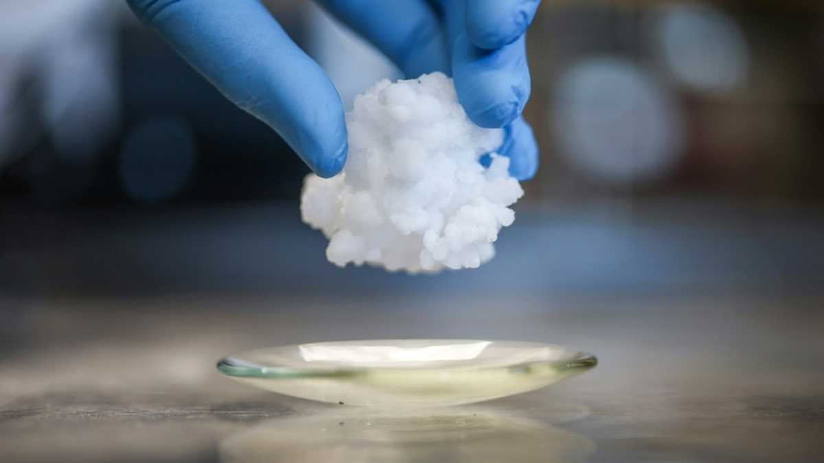 UK lab promises air-con revolution without polluting gases