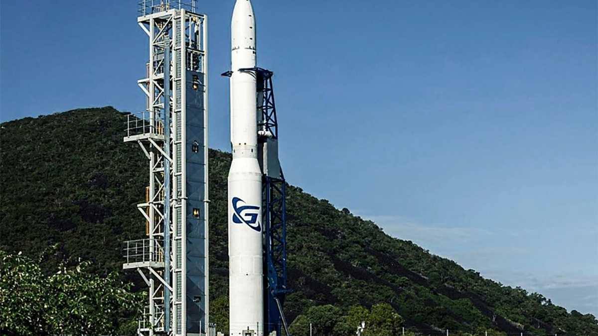 System glitch delays Australian-made rocket launch