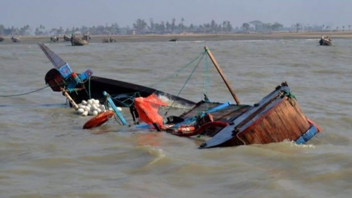 37 confirmed dead in boat mishap in Kwara community