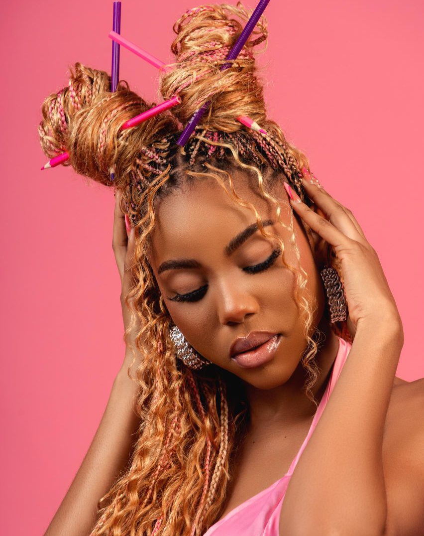 Afro RnB Star Jainy Signs New Deal