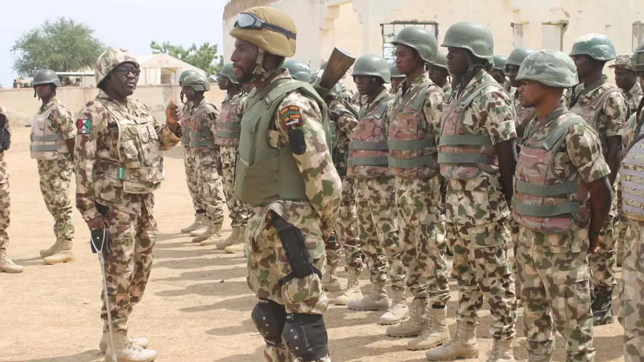 Army raids bandits’ camps in Benue, destroys notorious kingpin’s hideout