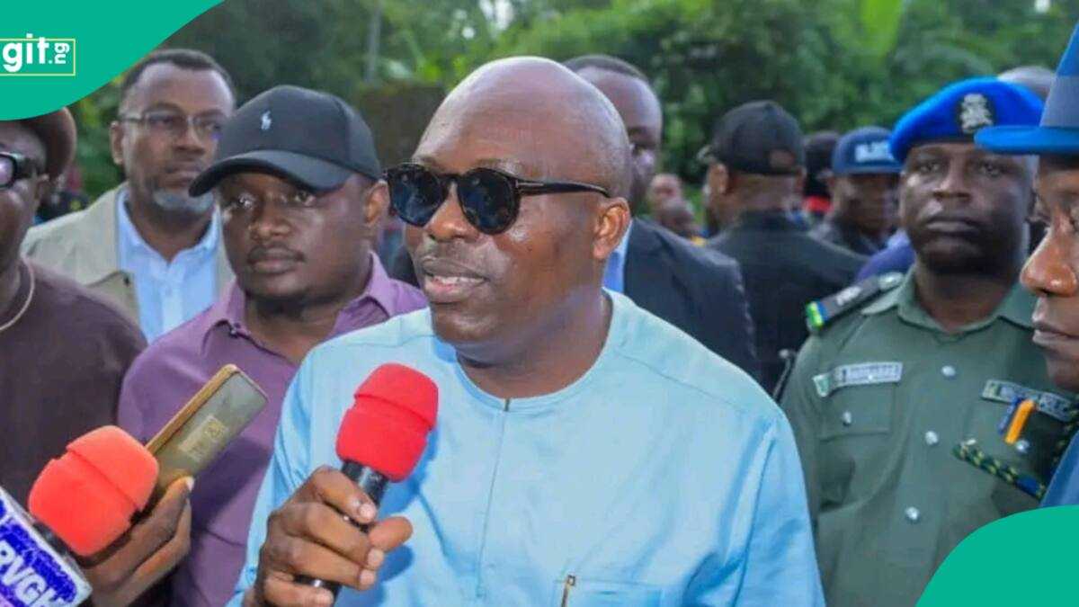 BREAKING: Suspended Rivers Governor Fubara returns to Port Harcourt, Video Emerges