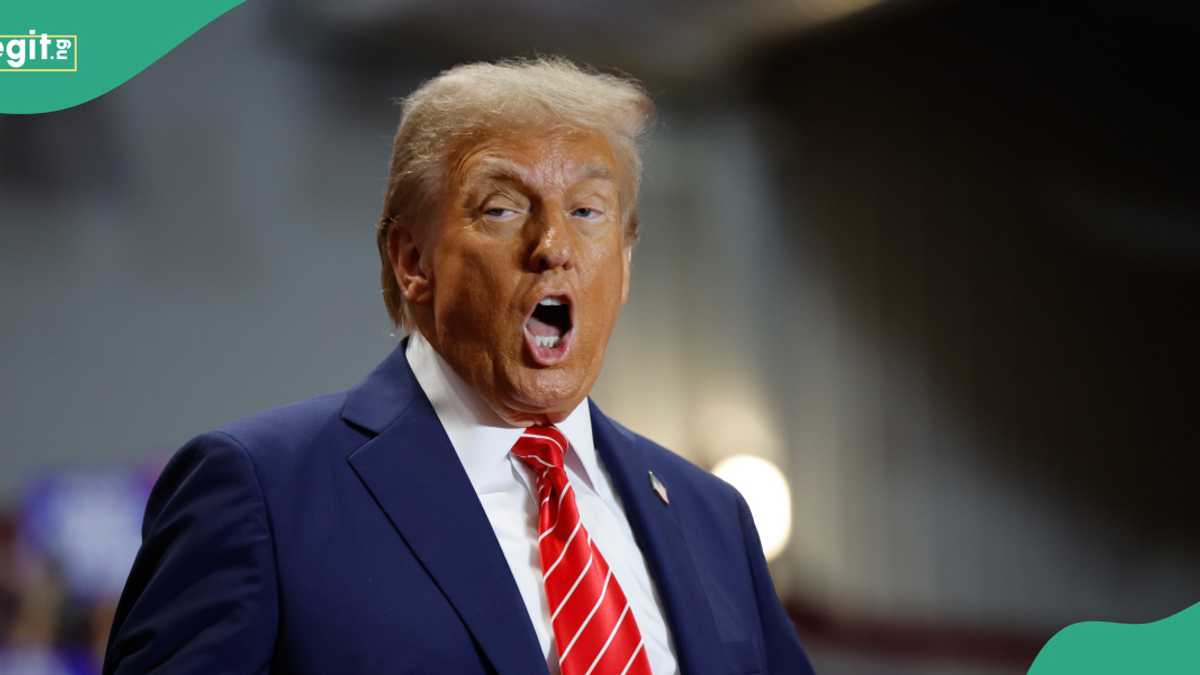Breaking: Drama as Donald Trump Ambushes South Africa President, Confronts Him