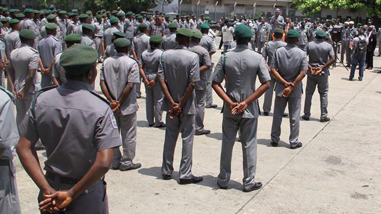 Customs intercepts N1.5bn worth of contraband in Lagos, arrests four suspects 