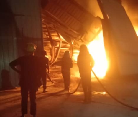 Fire Destroys Multimillion Naira Foam Factory In Oyo