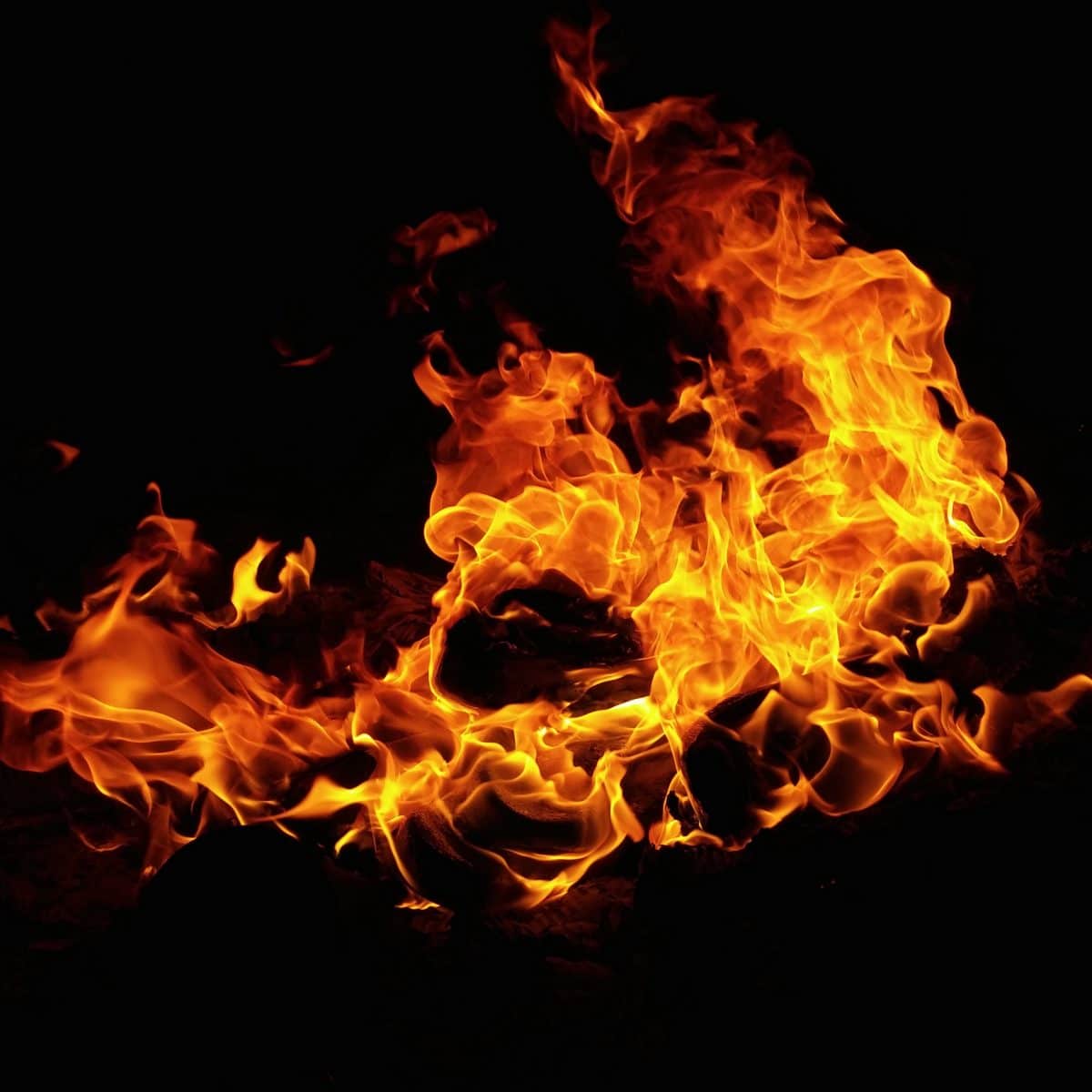 Fire razes another residential building in Ibadan