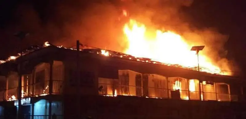 Fire razes four-bedroom flat in Ibadan
