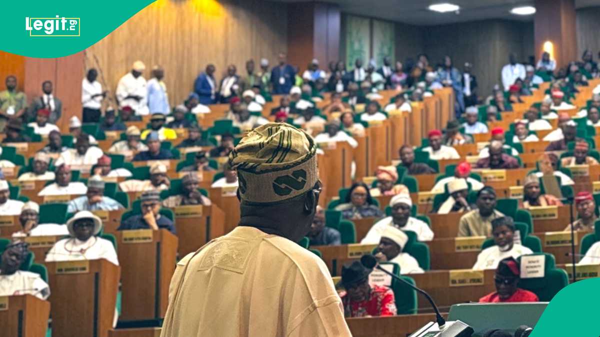 Gwamnati Ta Fitar da Albashin da Ake ba Tinubu, Shettima da Ƴan Majalisar Tarayya