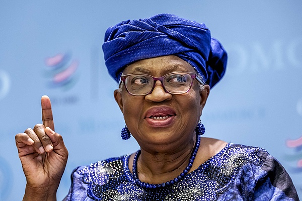 He Lifeng Ya Gana Da Babbar Jami’ar WTO Ngozi Okonjo-Iweala