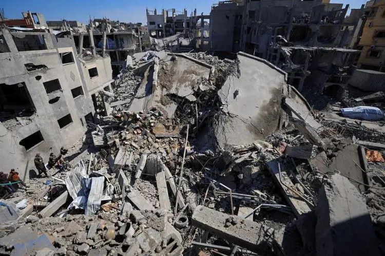 Israeli strikes kill 13 in Gaza school housing displaced families
