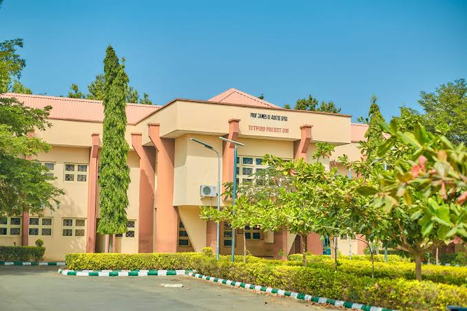 Jami’ar FUDMA Ta Ƙara Fadawa Cikin Rikicin Shuagabanci A Katsina