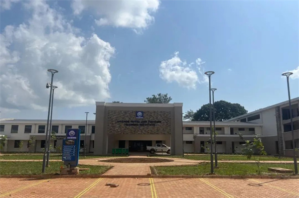 Kamfanin Sin Ya Kammala Ginin Cibiyar Horarwa Ta Hidimomin Yawon Bude Ido A Uganda