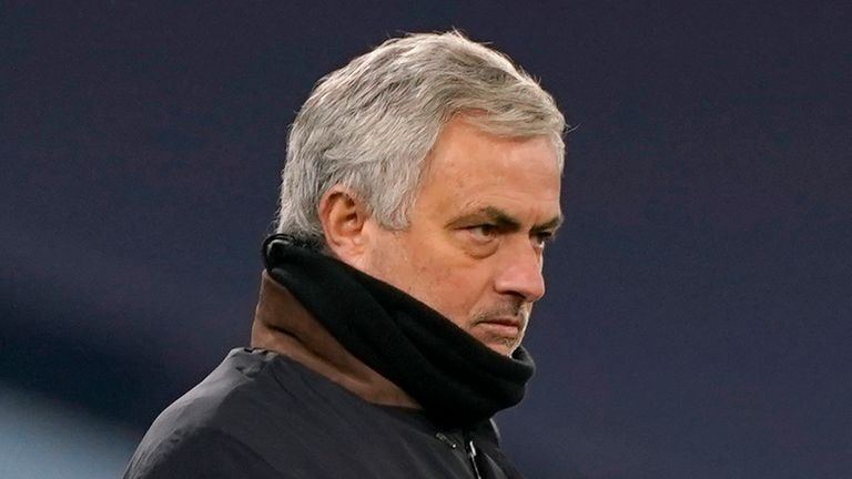 Mourinho breaks silence on Portugal links