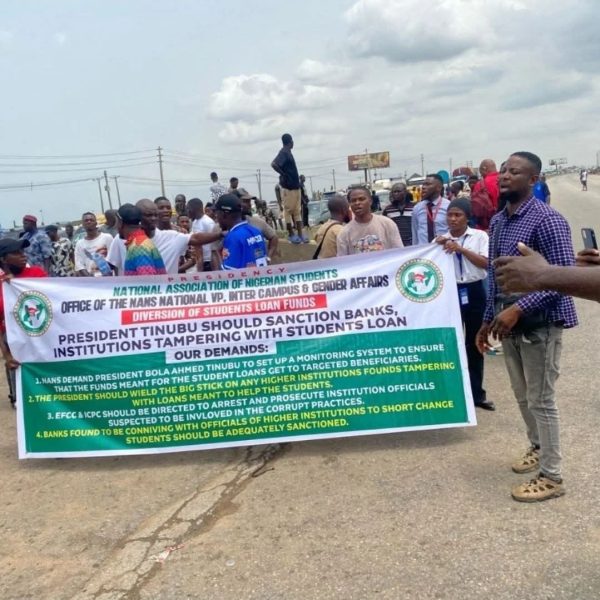 NANS seals Lagos-Ibadan expressway over alleged NELFUND