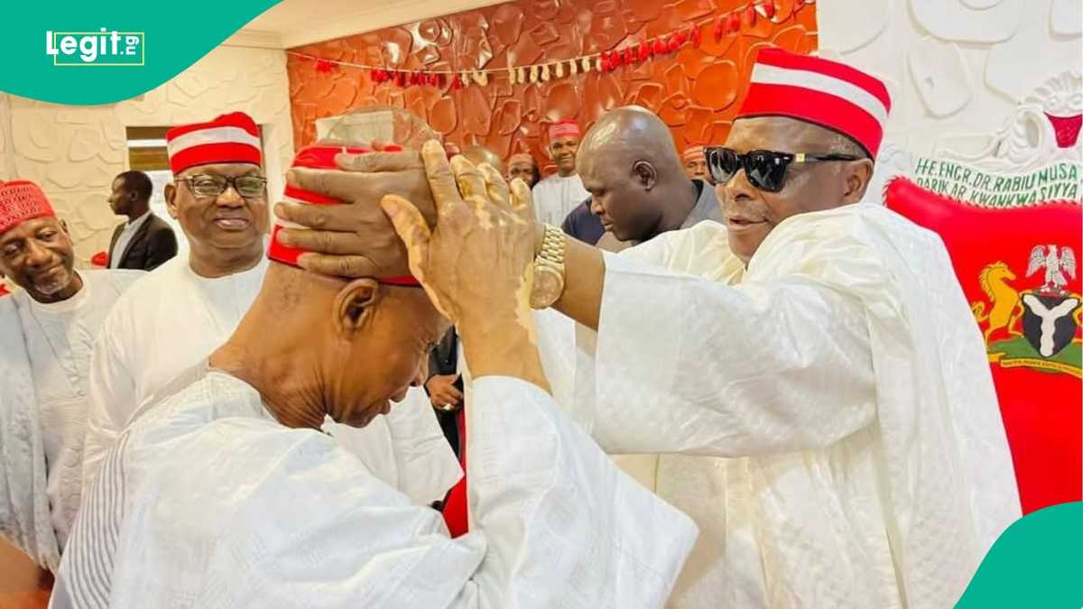 NNPP Ta Kai Wawura, Kwankwaso Ya Karbi 'Yan APC kusan 200 a Jihar Kano