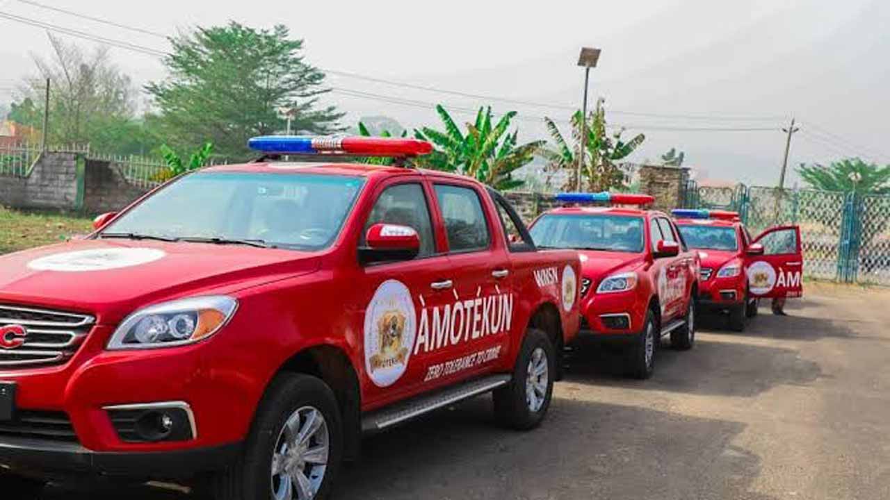 Osun Amotekun foils armed highway robbery 