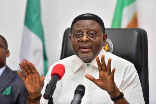 PDP, LP Chieftains Defect To APC In Cross River