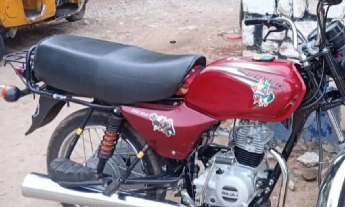 Police rescue, nab suspected motorcycle thief in Minna
