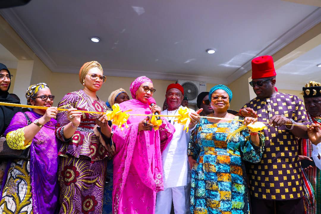 Remi Tinubu Commissions 100-bed Mother, Child Hospital In Imo