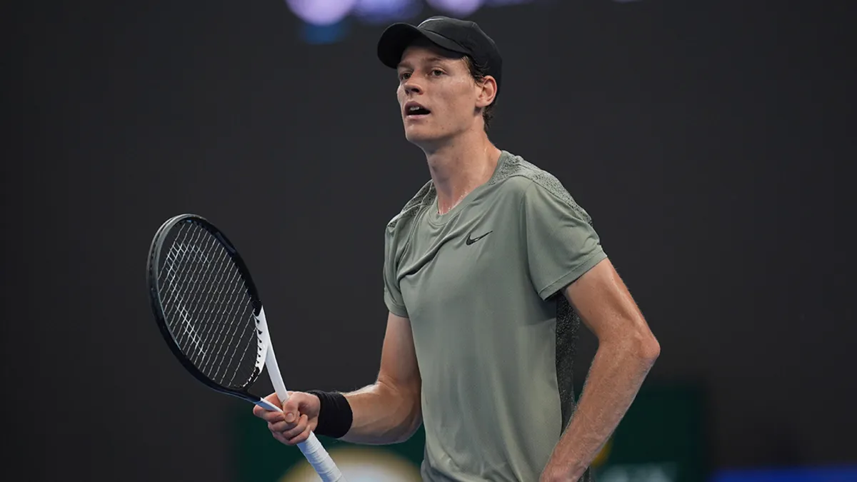 Sinner Eases Into Italian Open Last 16, Osaka Dumped Out