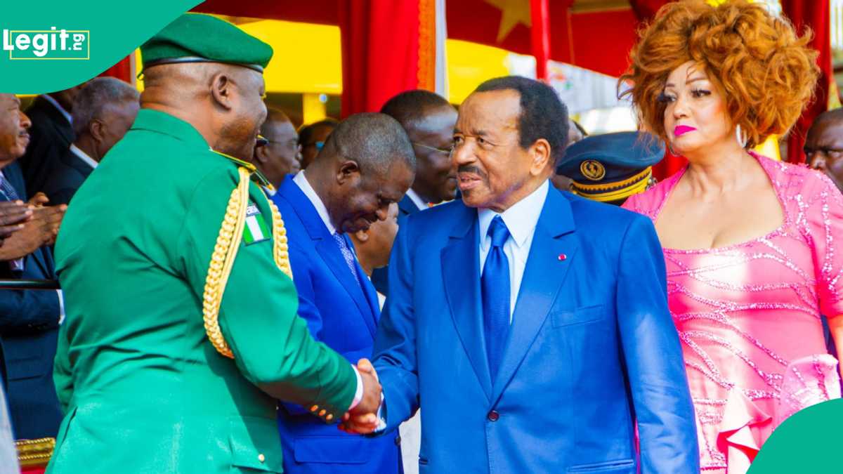 Sojojin Najeriya Sun Nuna Bajinta a Duniya wajen Bikin 'Yancin Kasar Kamaru