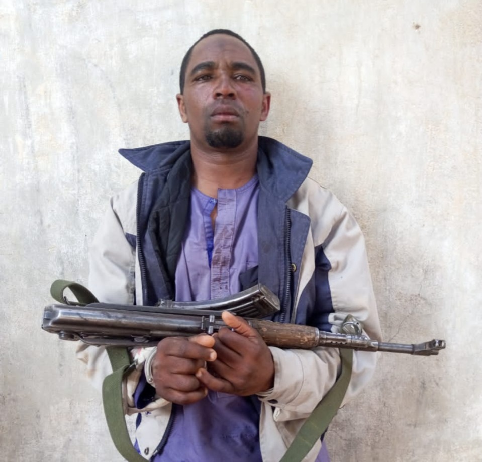 Troops Arrest Suspected Gunrunners In Plateau