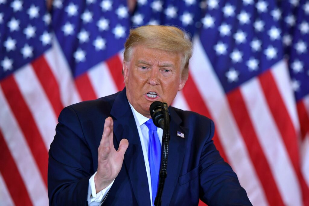Zan Ba Ku $1,000 Kyauta In Zaku Koma Garuruwanku – Trump Ga Baƙin Haure