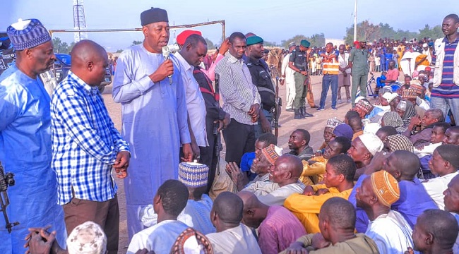 Zulum Ya Mayar Da ‘Yan Gudun Hijira 6,000 Garuruwansu A Borno